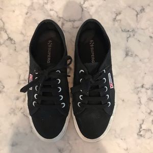 Superga Core Classic Sneakers